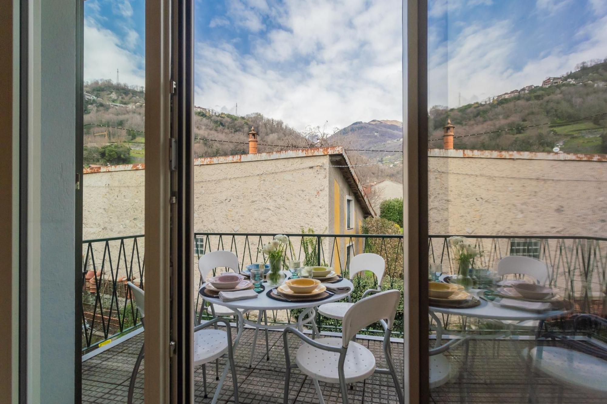 Ponente Balcony & Garden By Rent All Como Gravedona Exterior photo